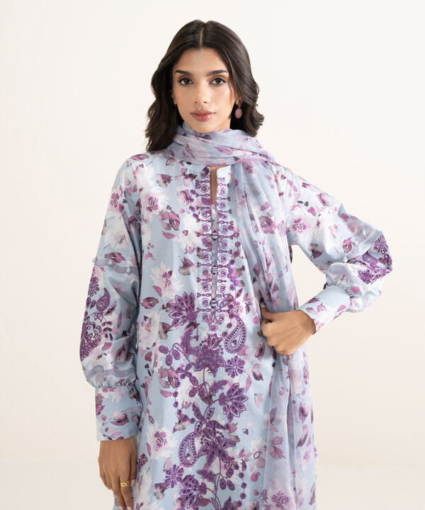 3 Piece - Embroidered Lawn Suit