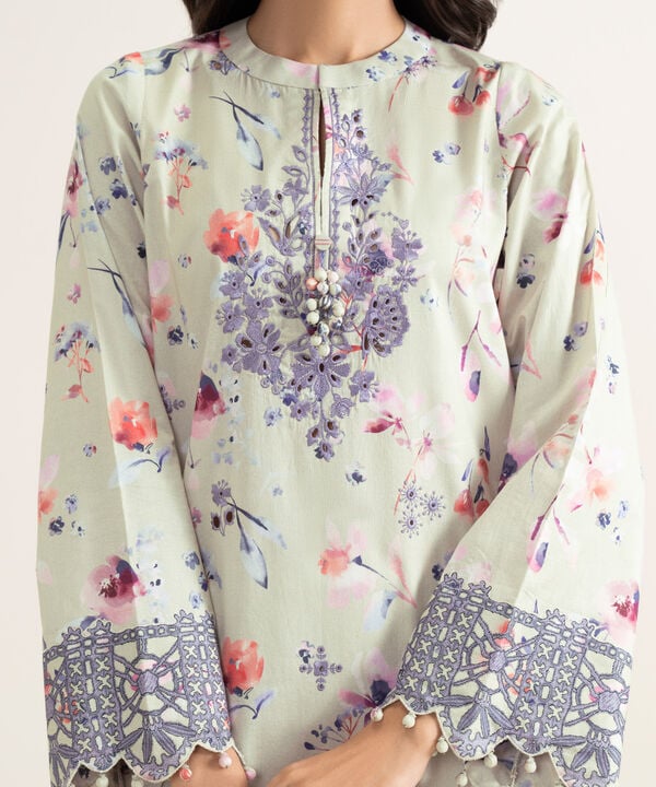 3 Piece - Embroidered Lawn Suit