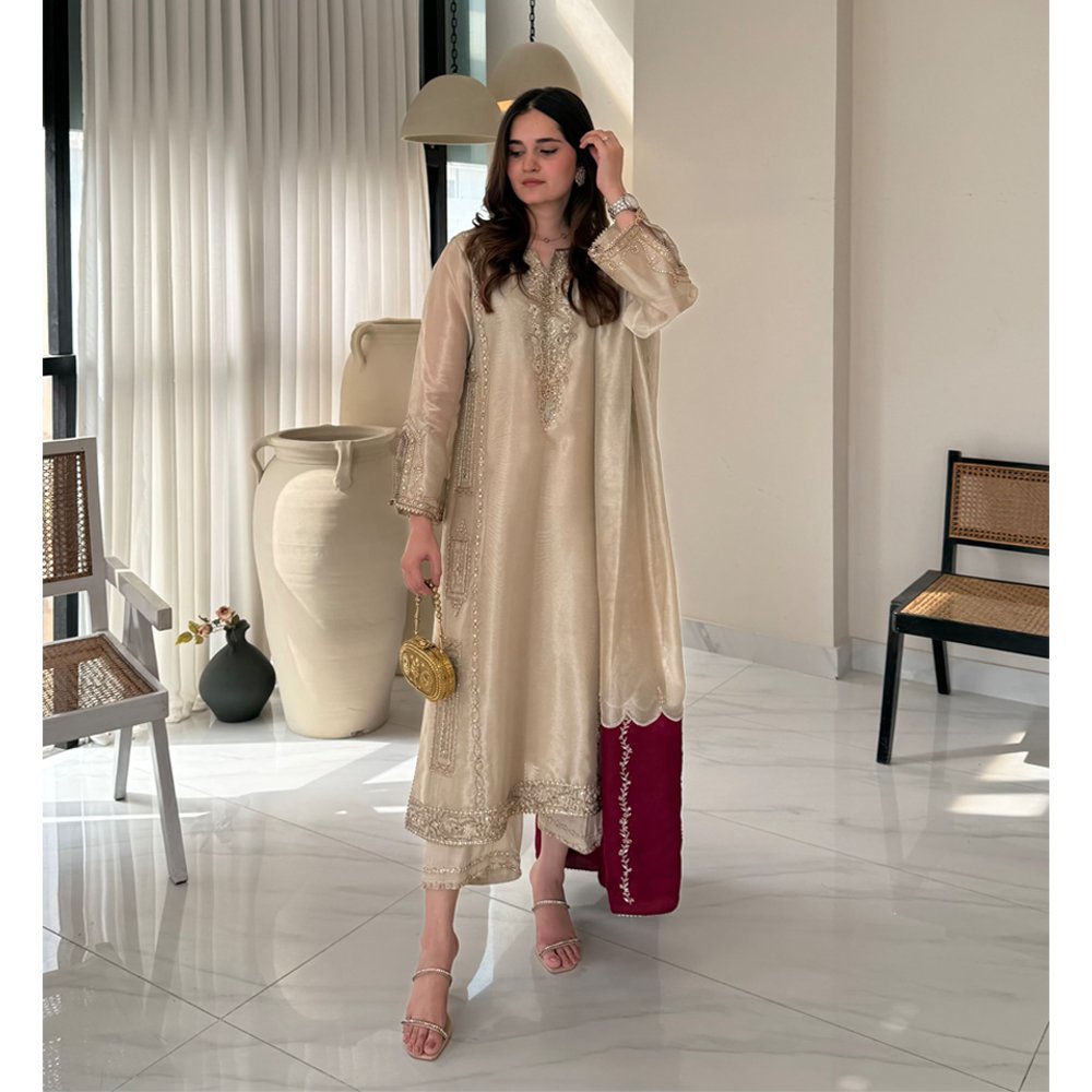 Republic Womenswear – Zarin Style
