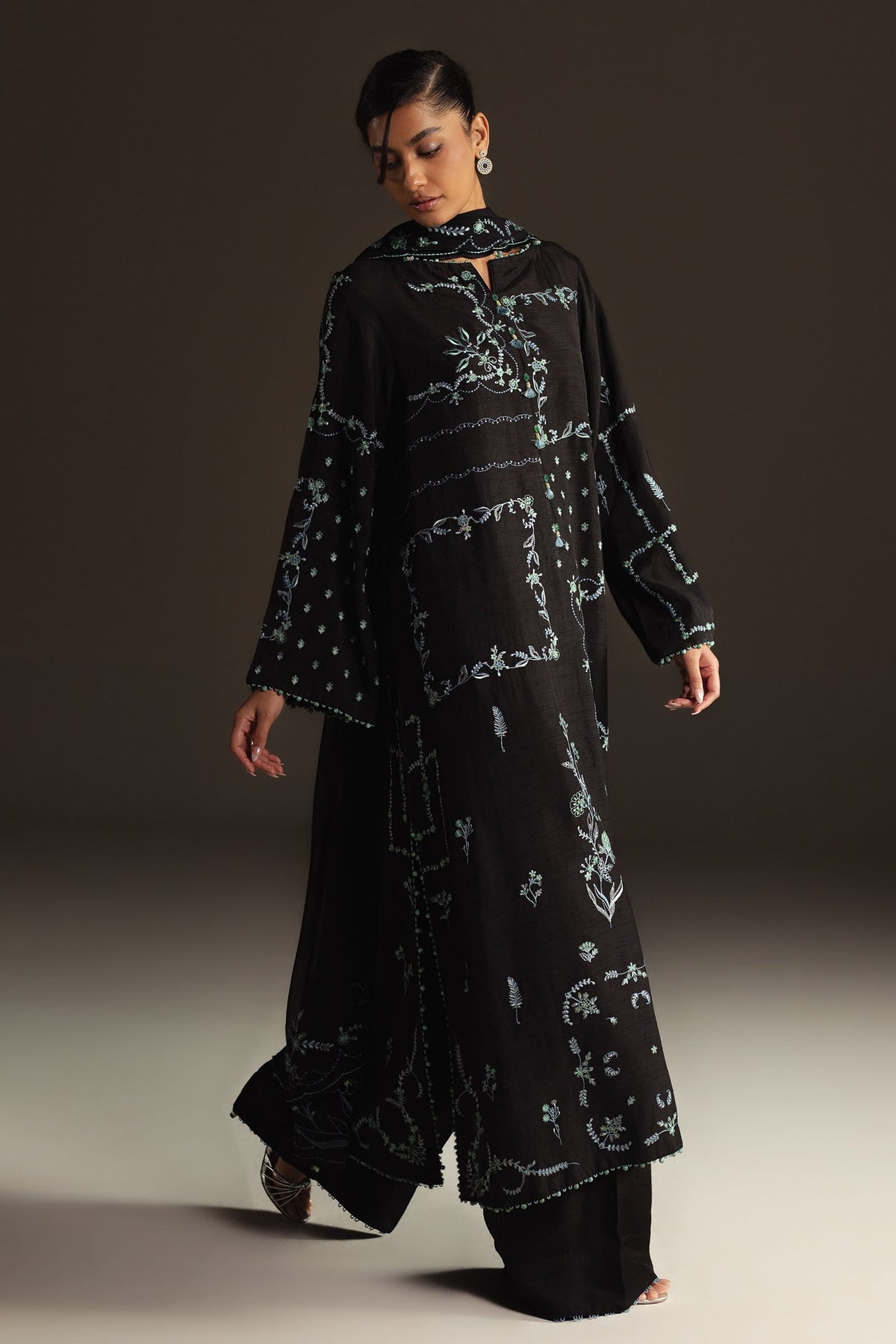 Hoorain
