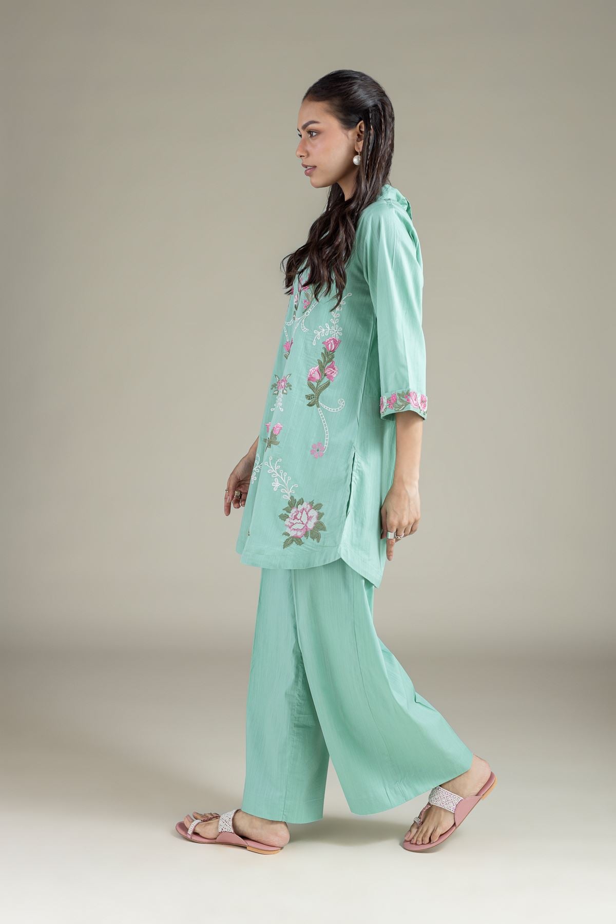 Relaxed Solid Pants