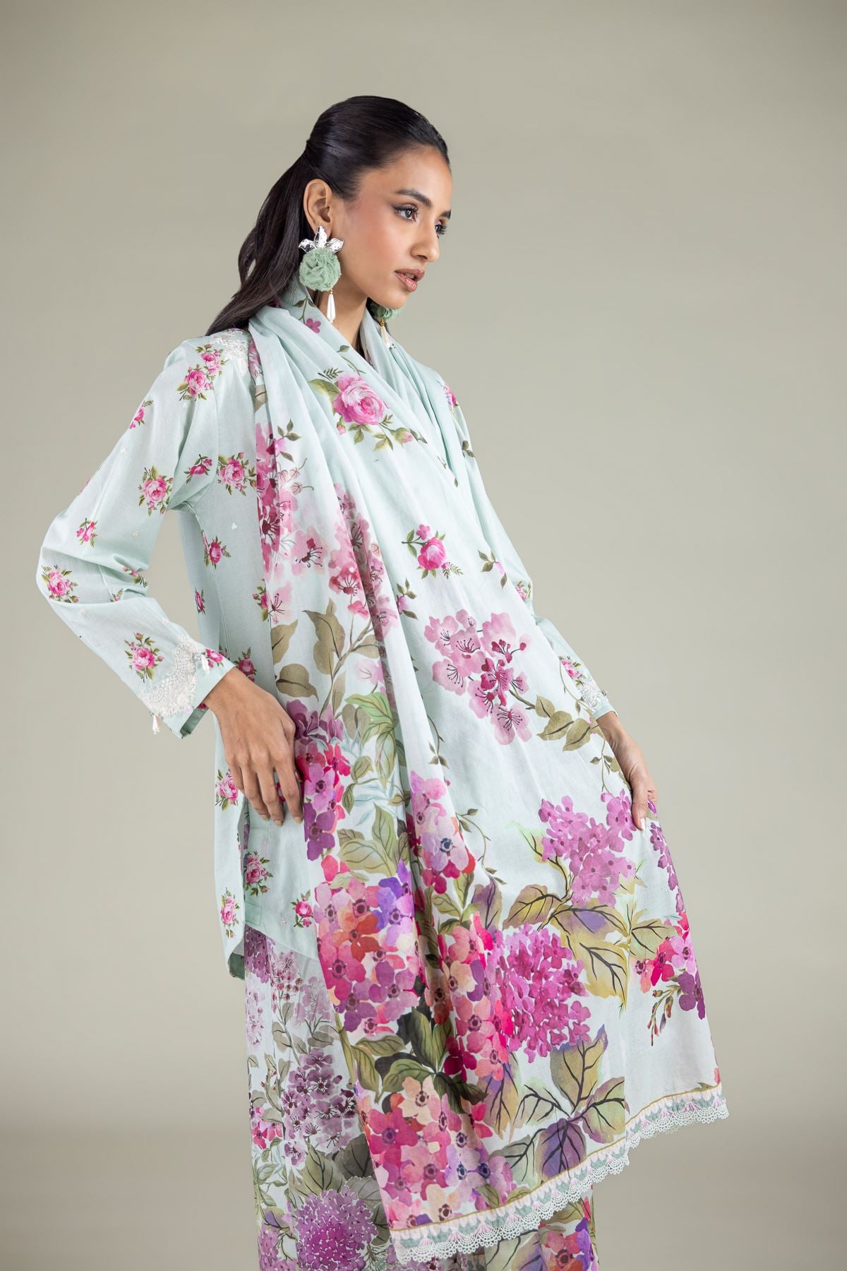 Floral Lace Dupatta