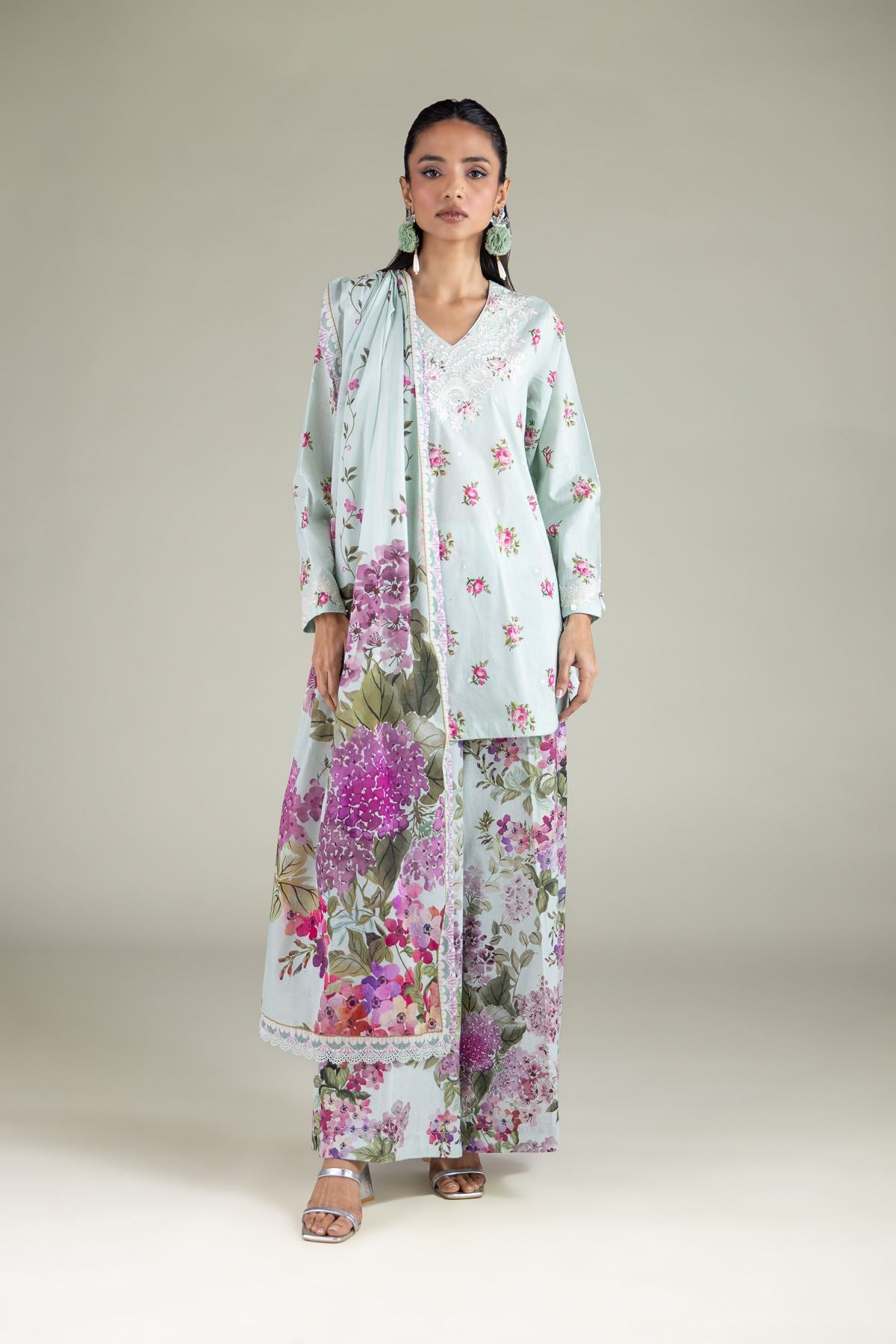 Floral Lace Dupatta