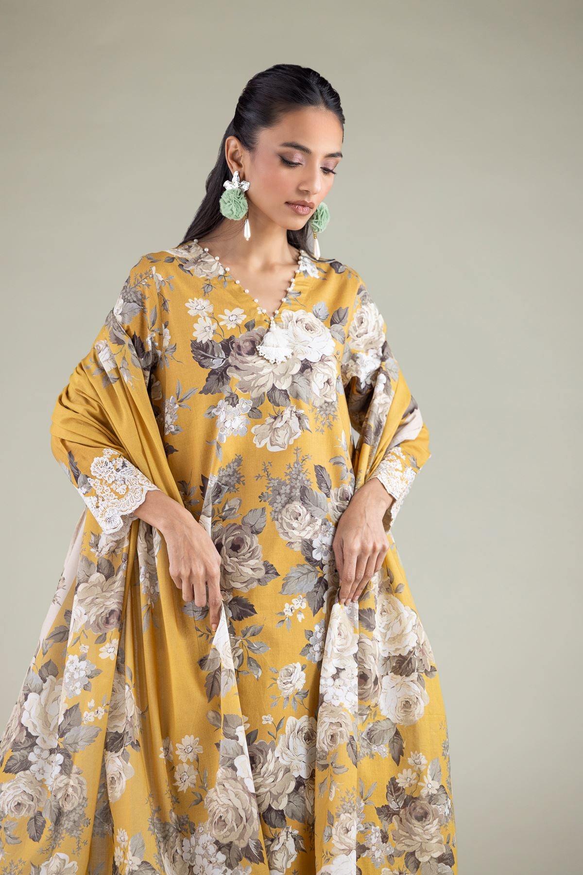 Floral Draped Dupatta