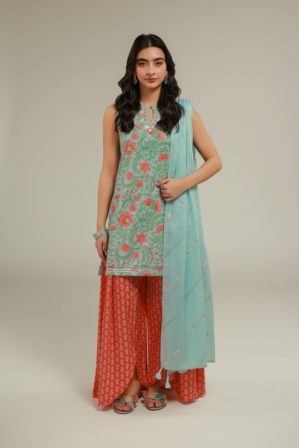 Embroidered Floral Dupatta