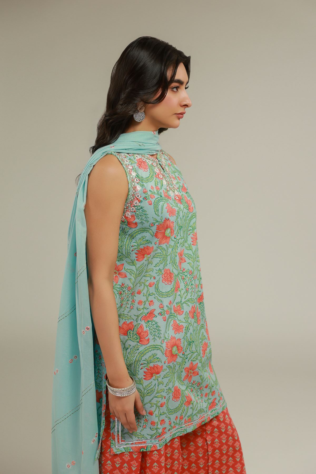 Embroidered Floral Dupatta