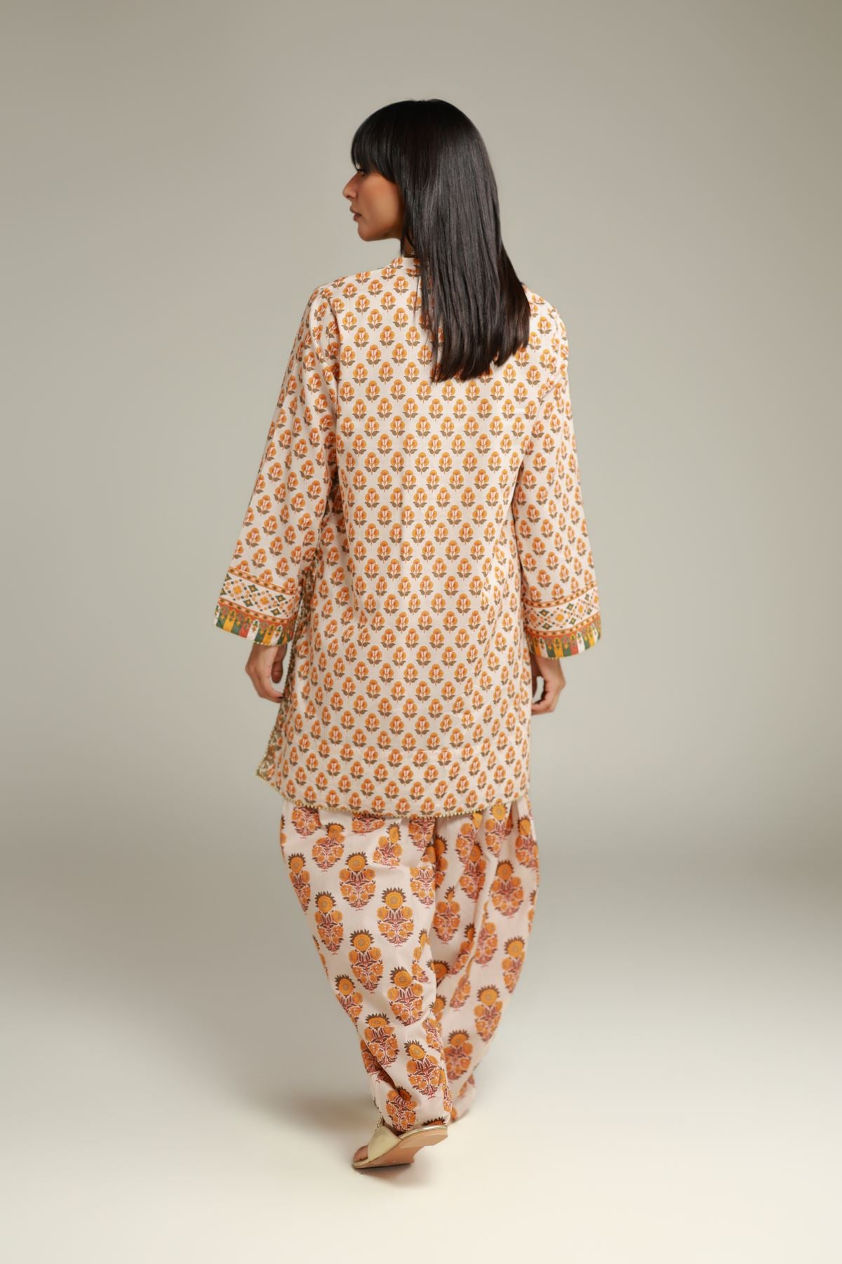 Floral V-Neck Kurta