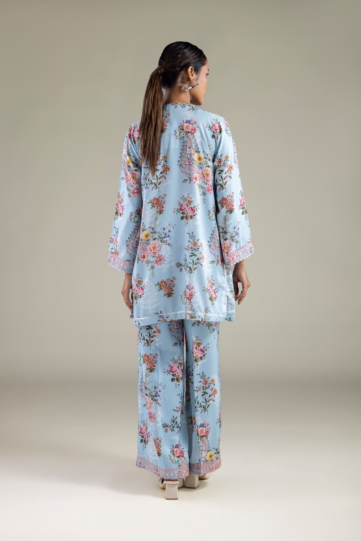 Paisley V-Neck Kurta