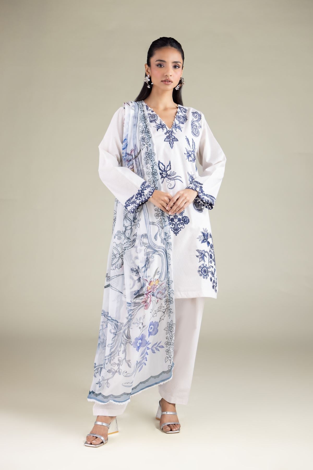 Floral Draped Dupatta