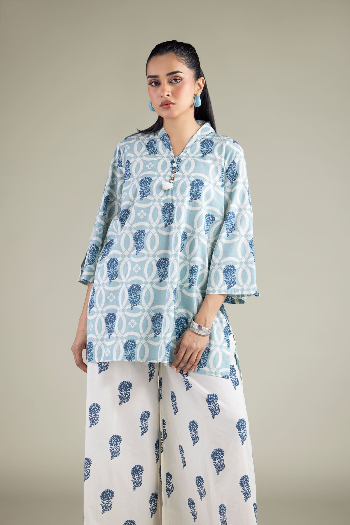 Floral V-Neck Kurta