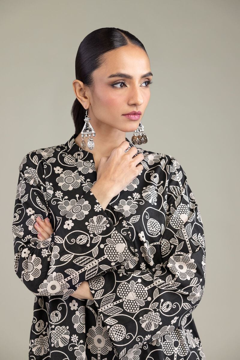 Black V-Neck Kurta