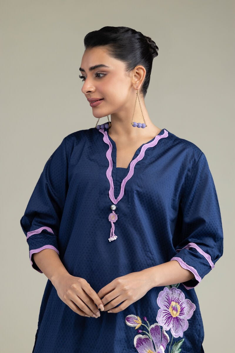 Floral V-Neck Kurta