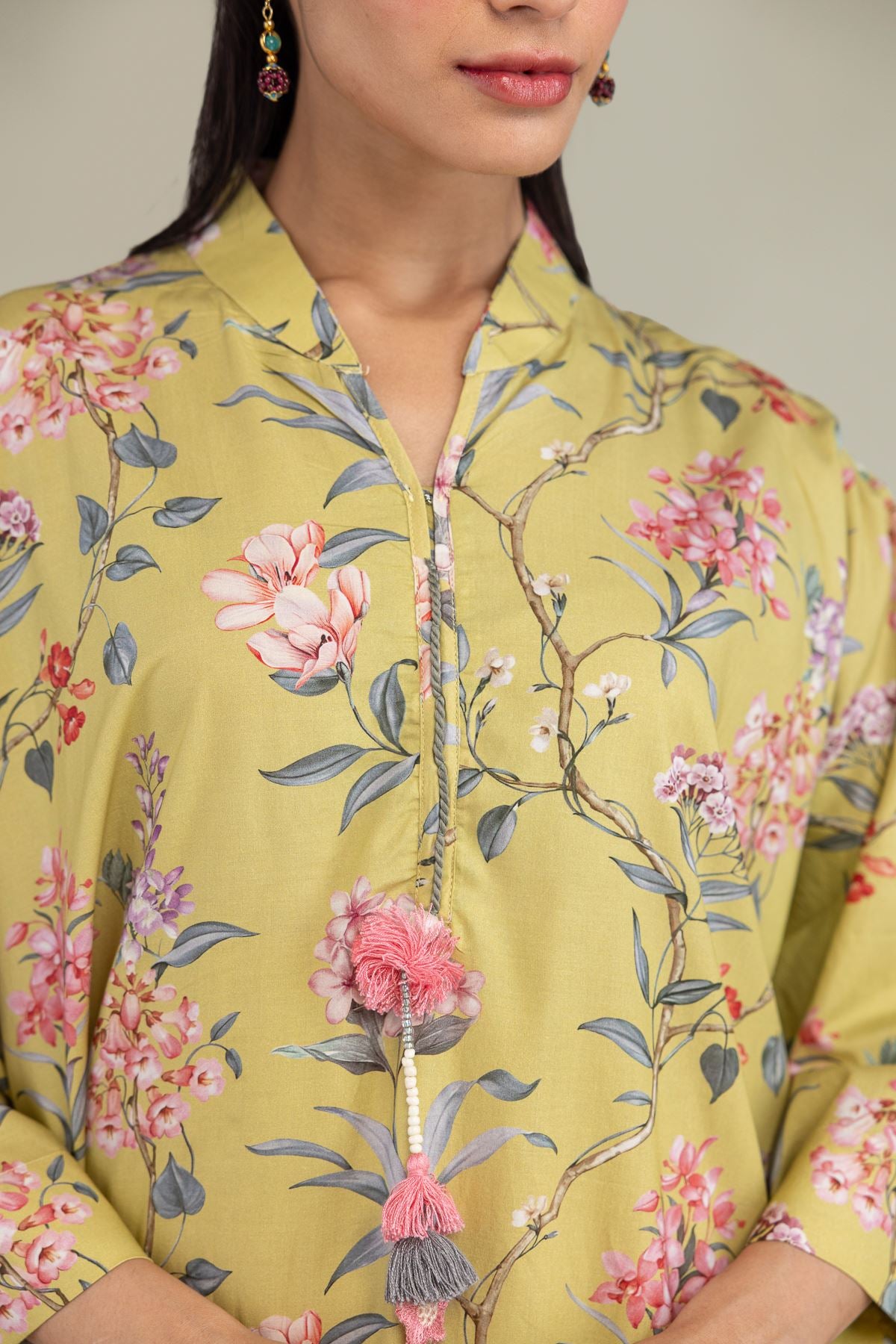 Floral V-Neck Kurta