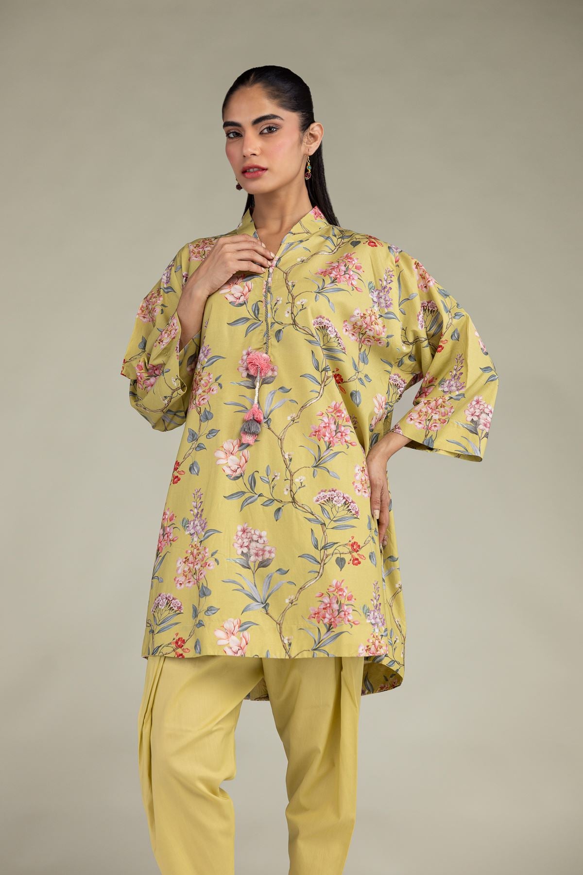 Floral V-Neck Kurta