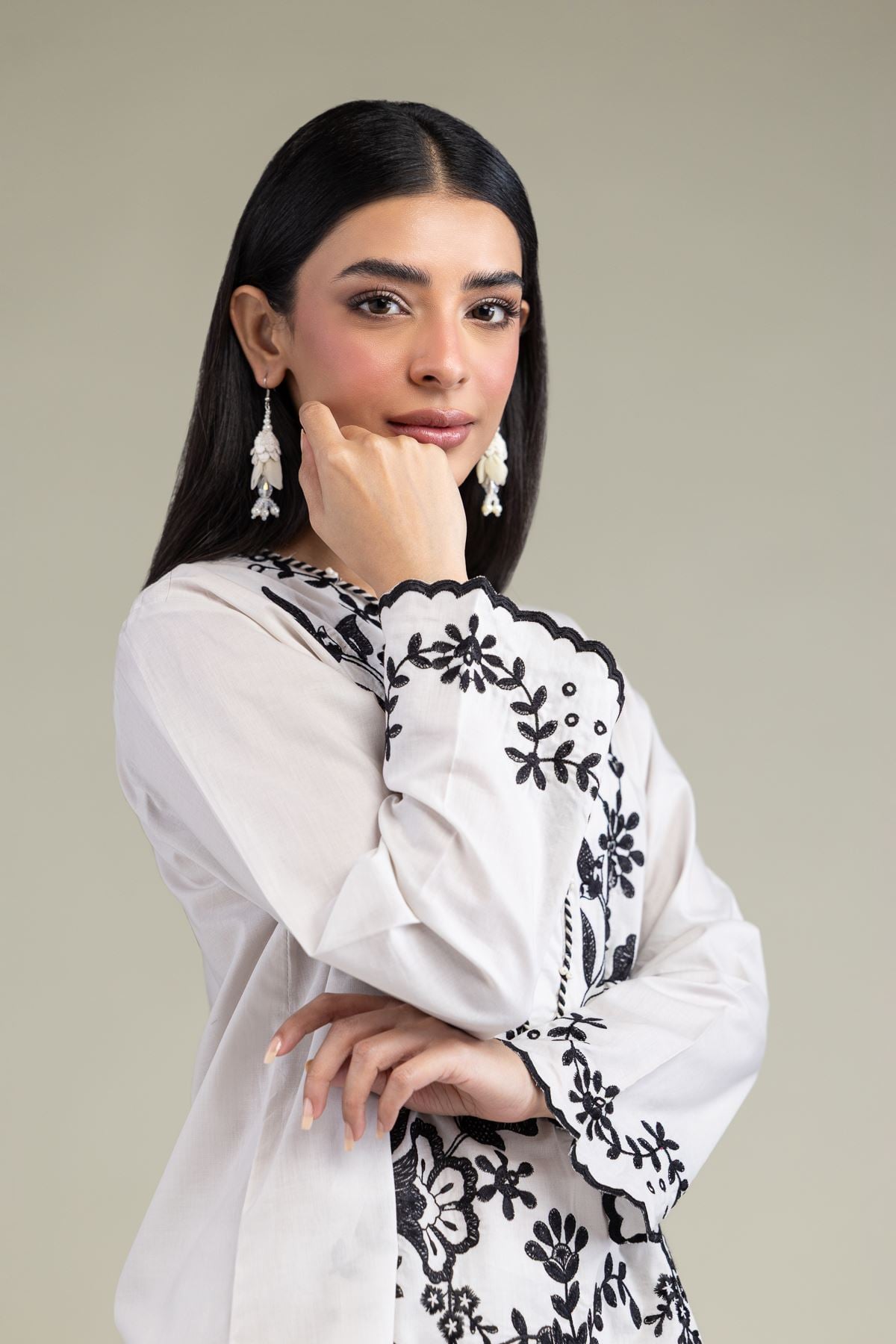 Floral V-Neck Kurta
