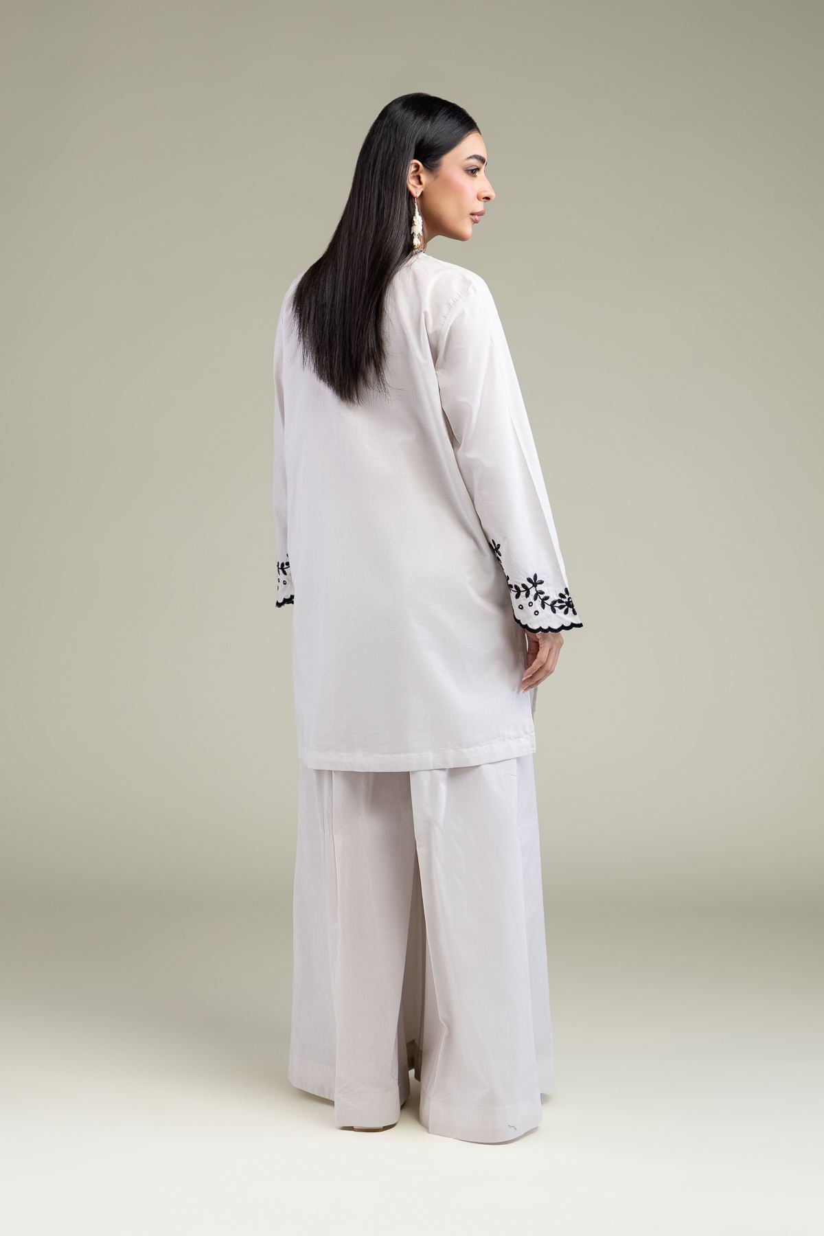 Floral V-Neck Kurta