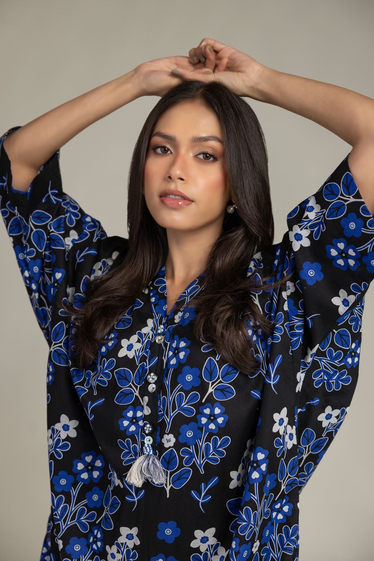Floral V-Neck Kurta