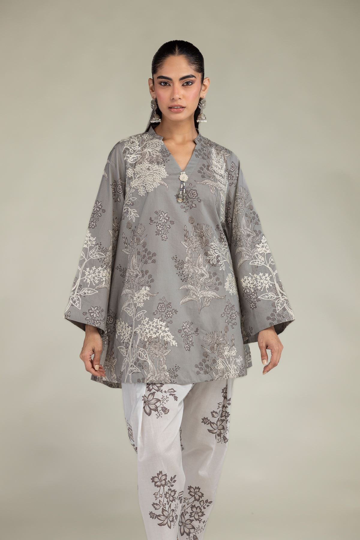 Cambric V-Neck Kurta