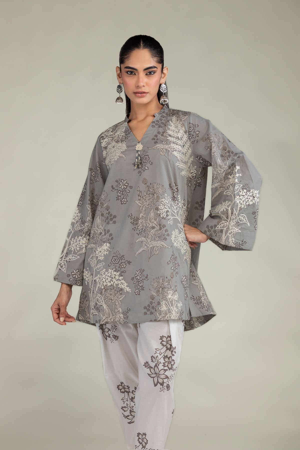 Cambric V-Neck Kurta