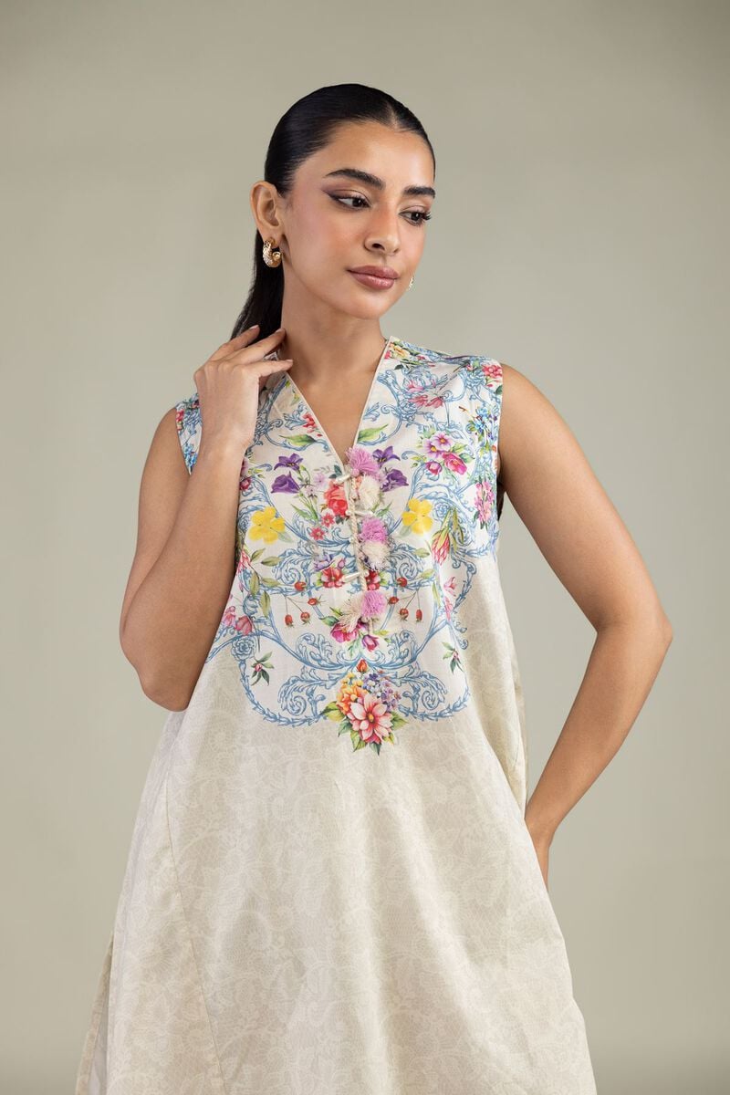 Sleeveless Floral Kurta
