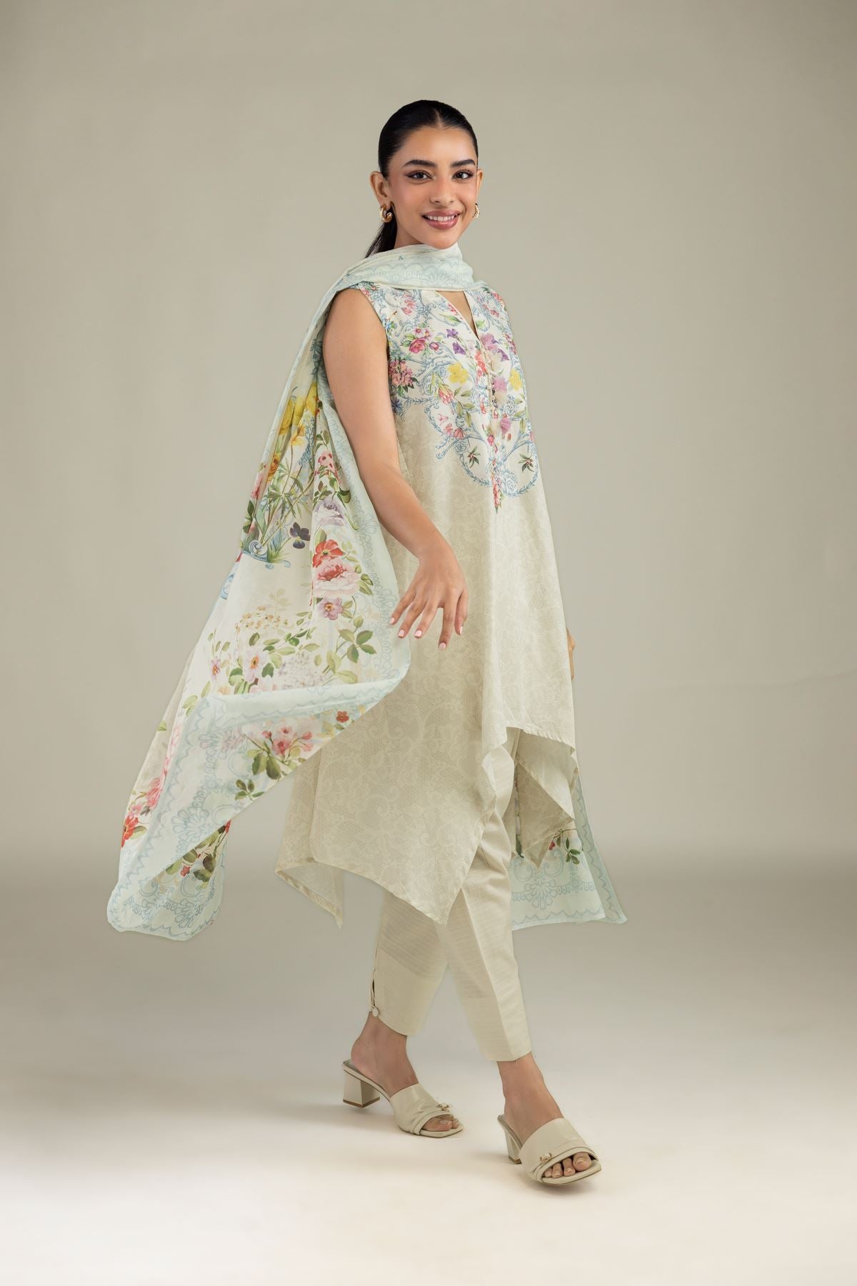 Floral Lawn Dupatta