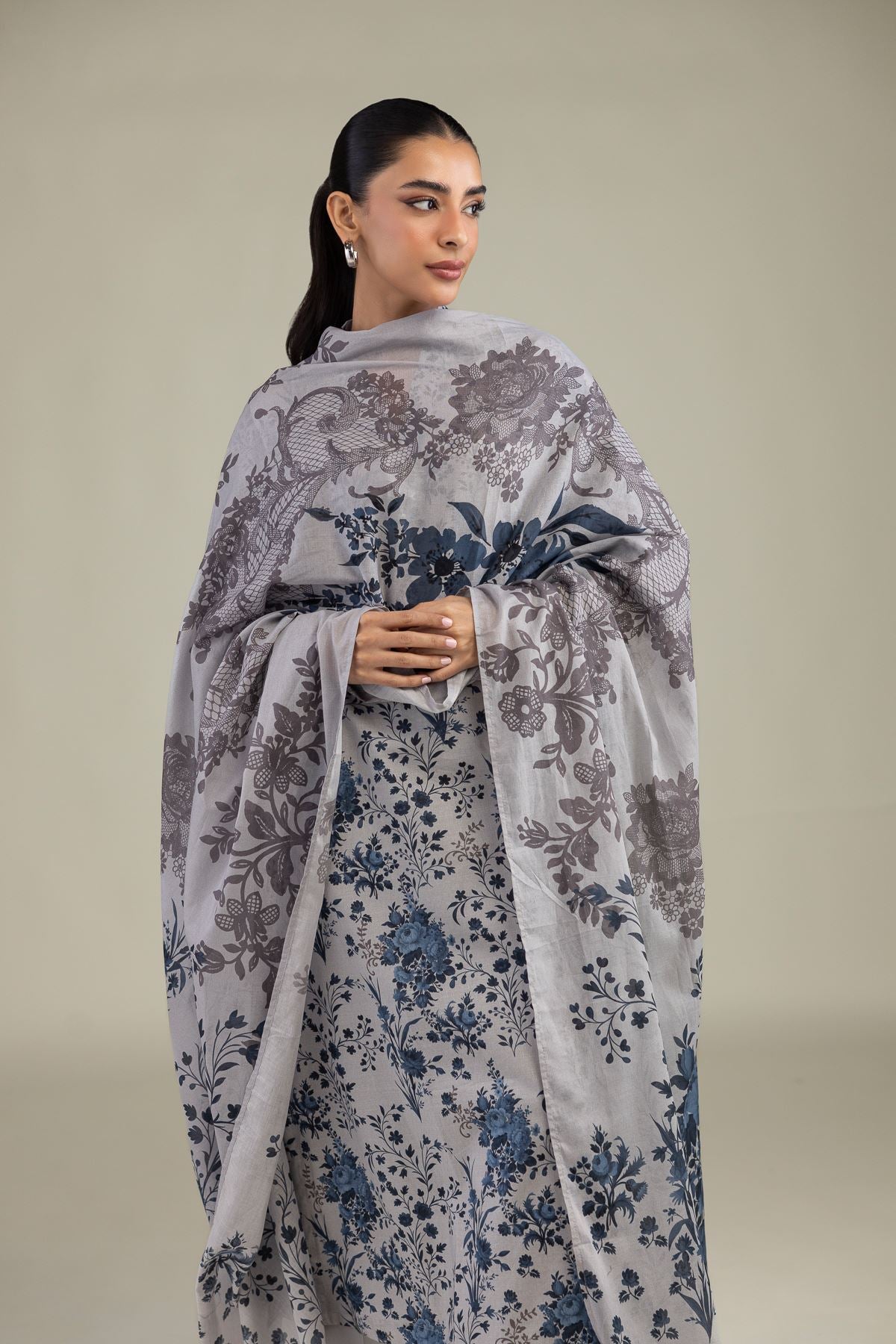 Gray Lawn Dupatta