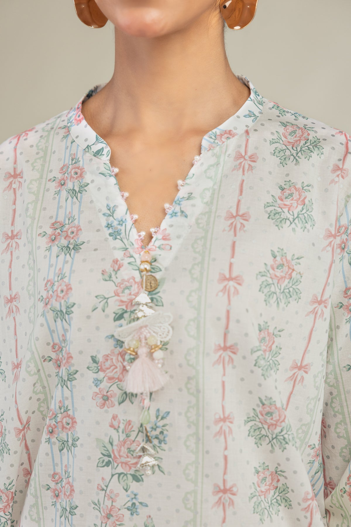 Floral V-Neck Kurta