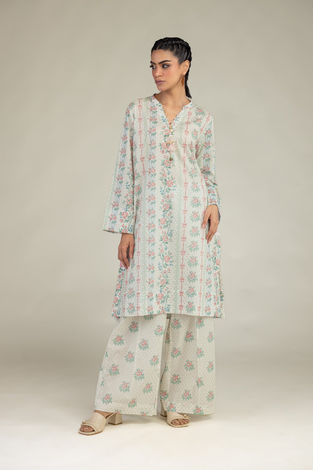Floral V-Neck Kurta