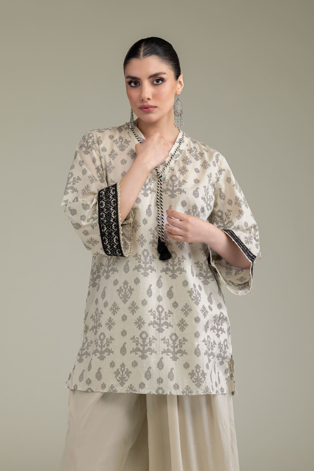 Lawn V-Neck Kurta