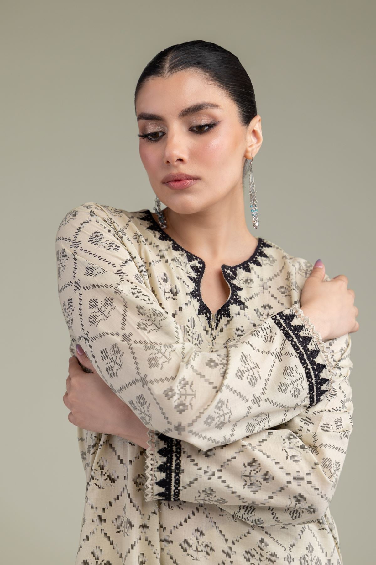 Lawn V-Neck Kurta