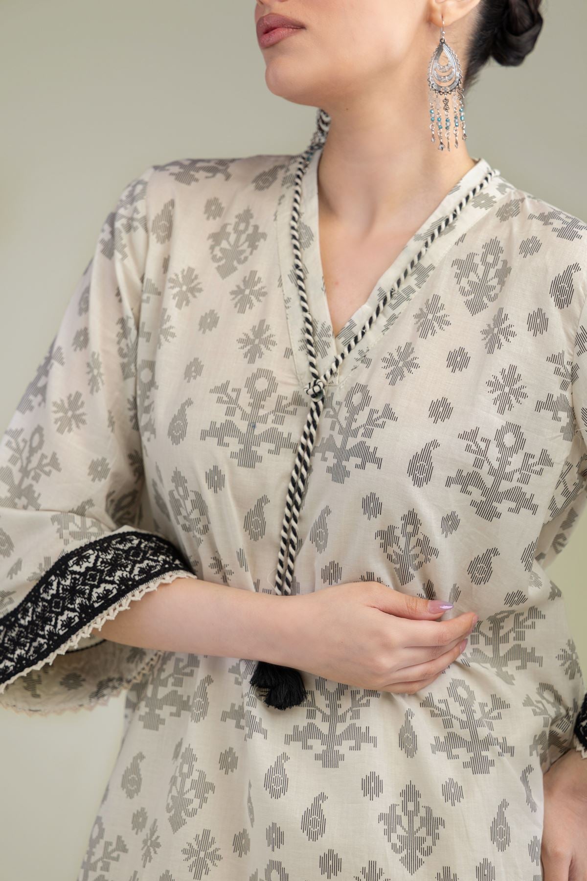 Lawn V-Neck Kurta