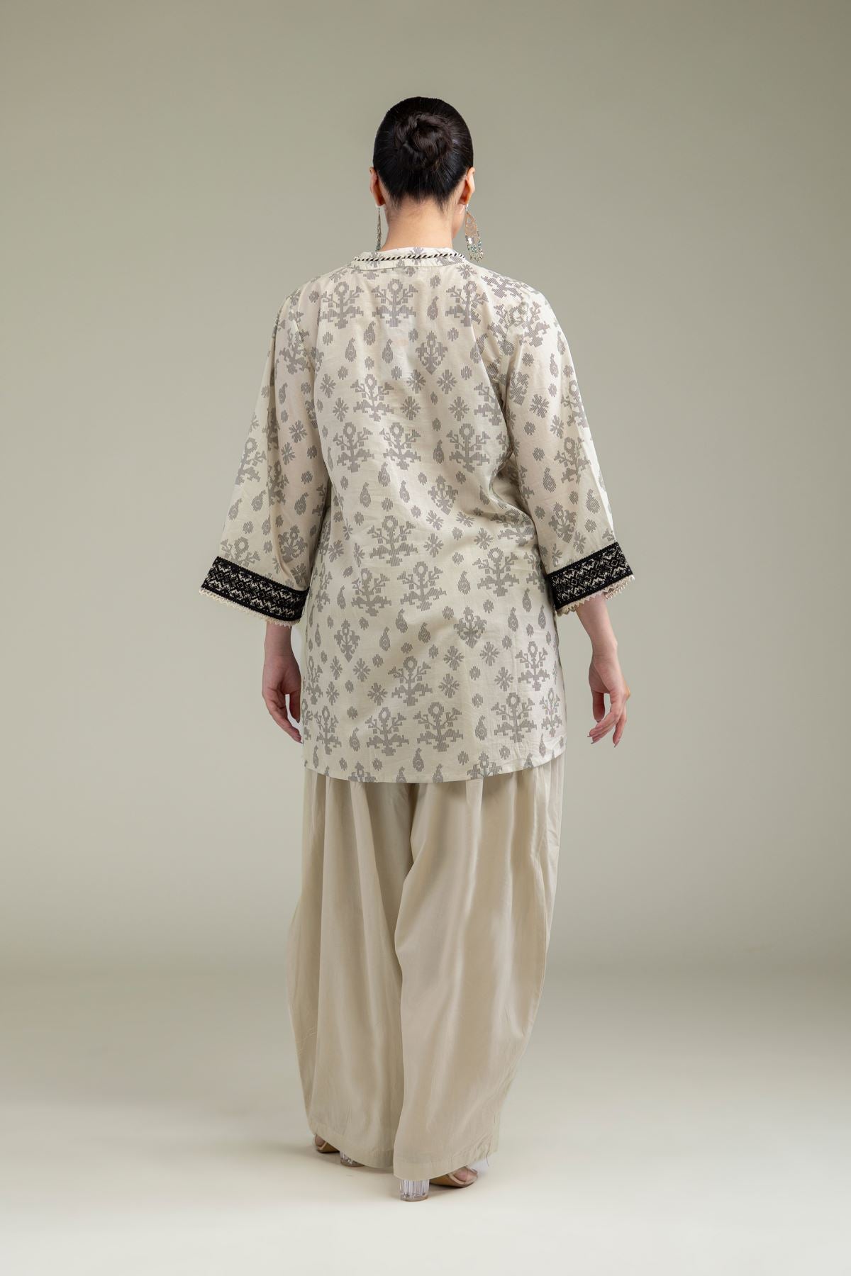 Lawn V-Neck Kurta