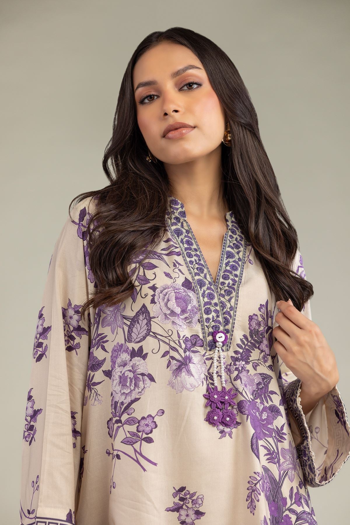 Floral V-Neck Kurta