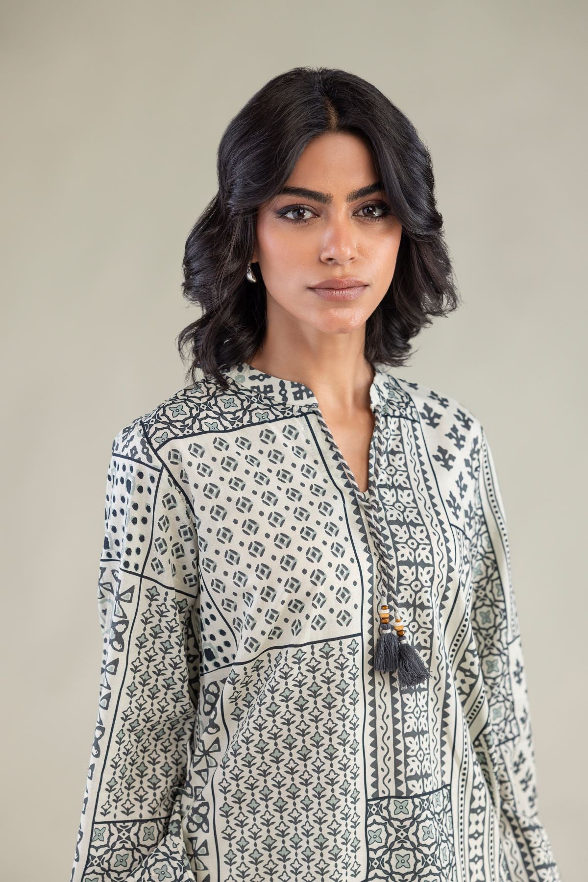 Short V-Neck Kurta