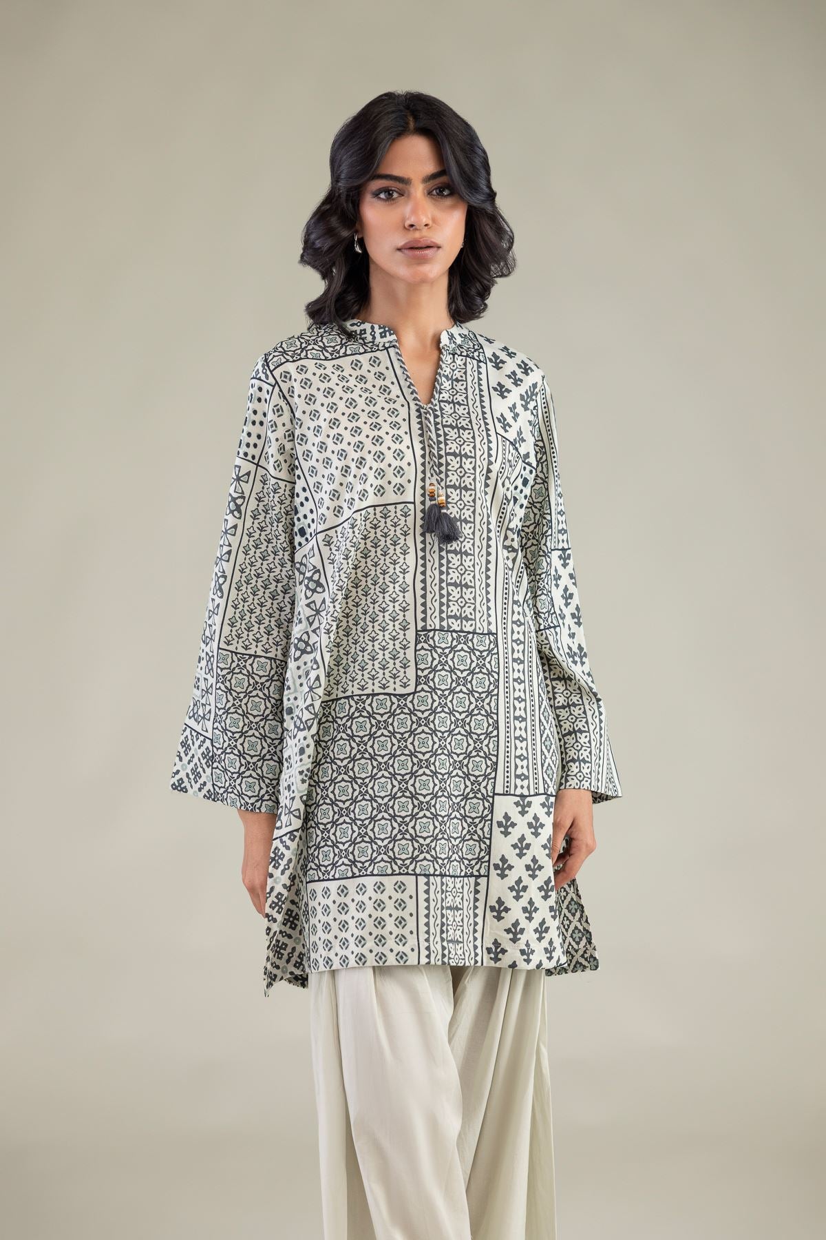 Short V-Neck Kurta