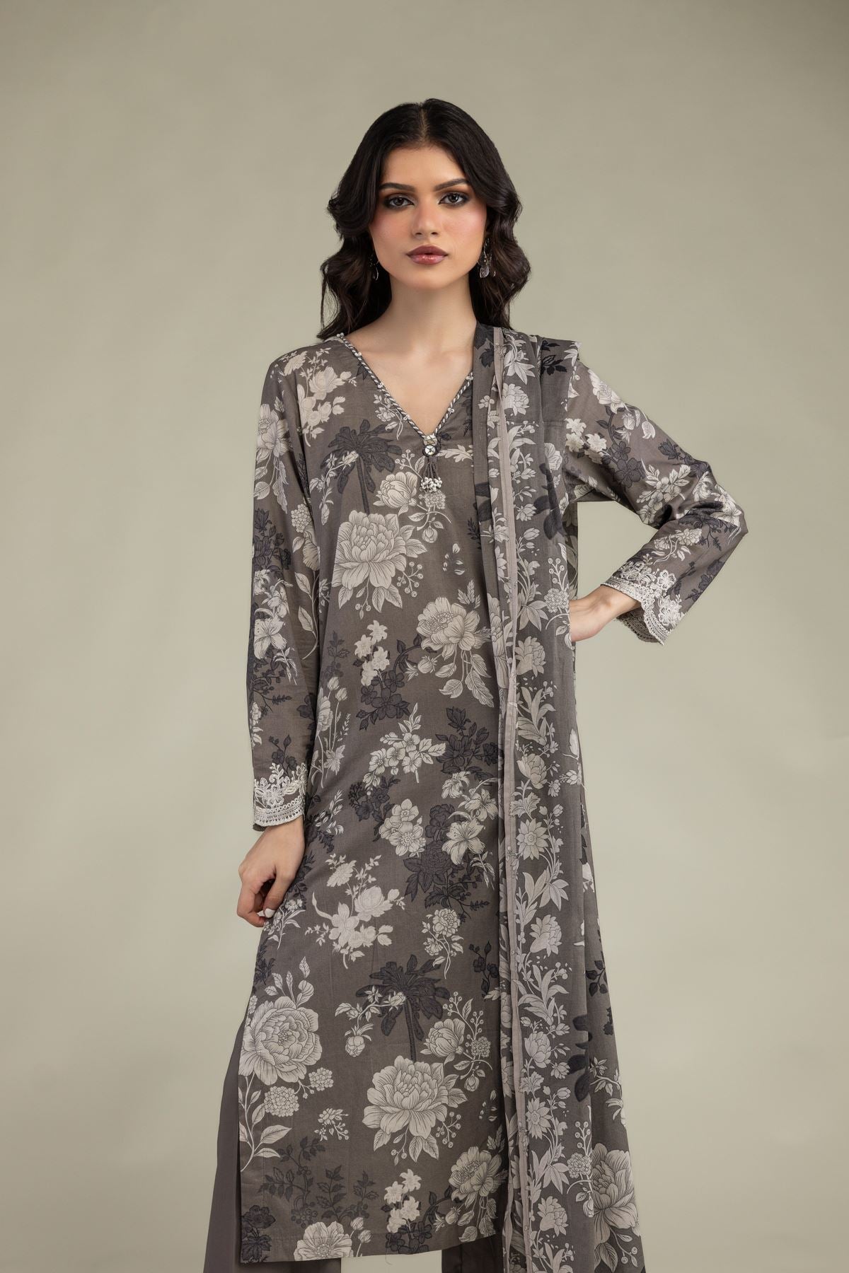 Gray Lawn Dupatta