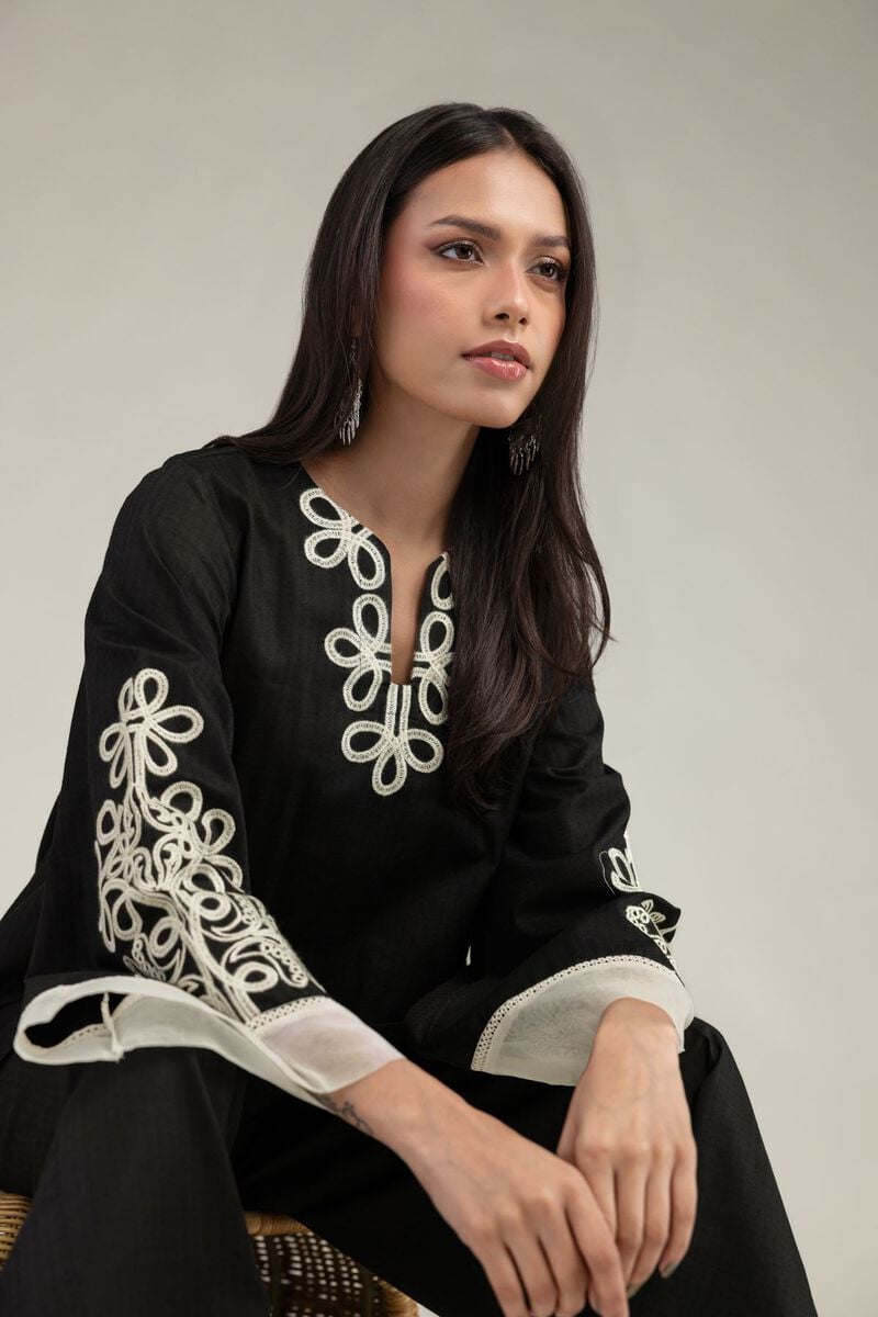 Black V-Neck Kurta