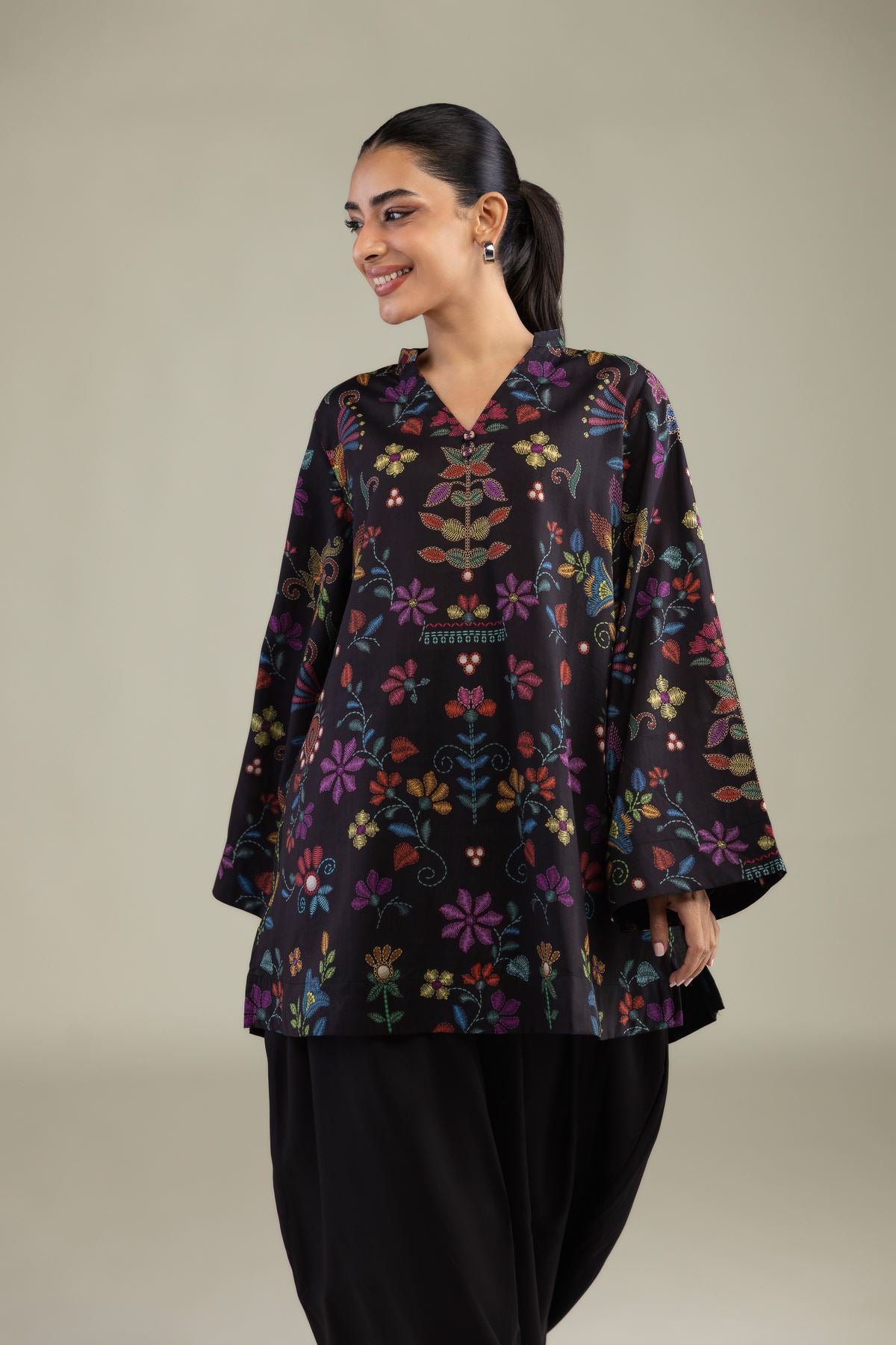 Black V-Neck Kurta