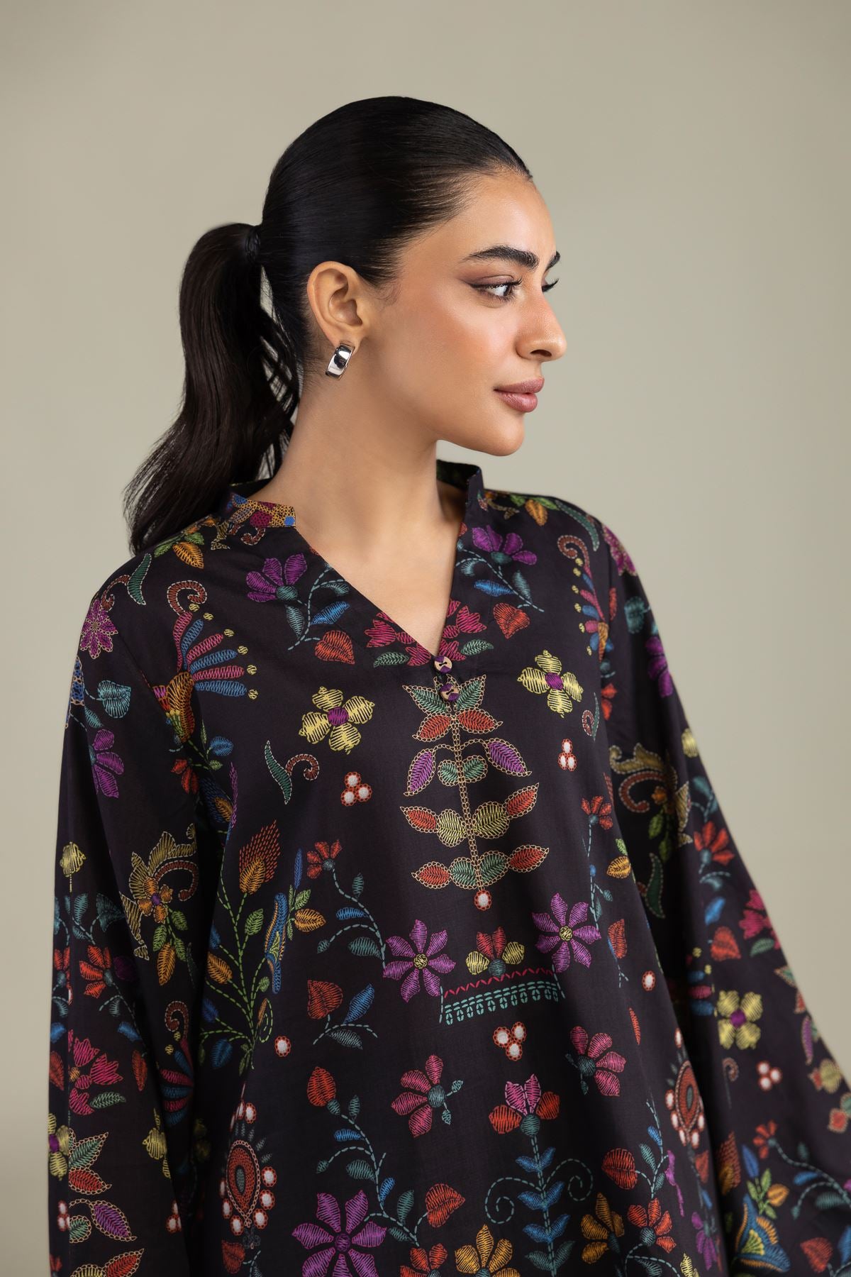 Black V-Neck Kurta
