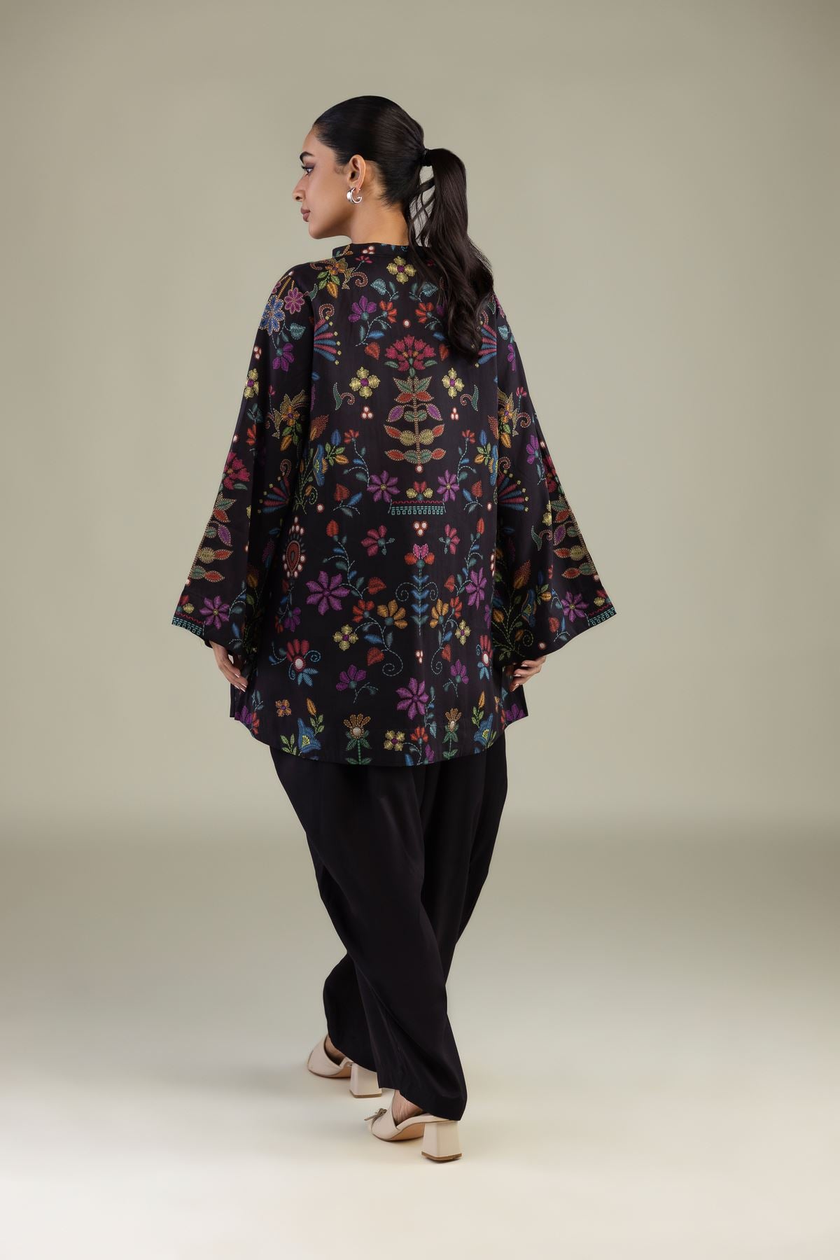 Black V-Neck Kurta