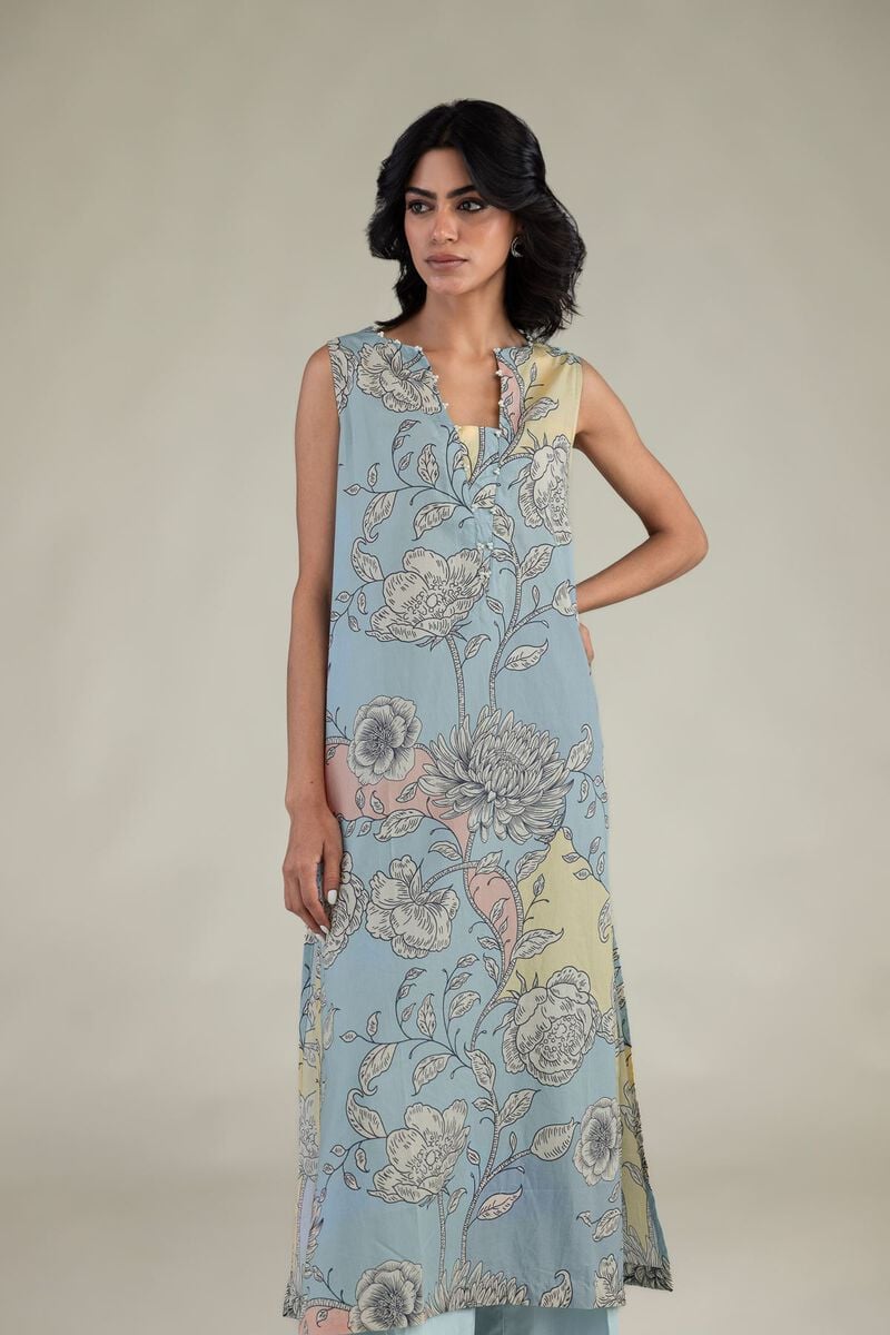 Floral Sleeveless Kurta
