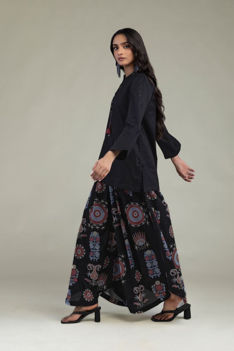 Black Printed Pants