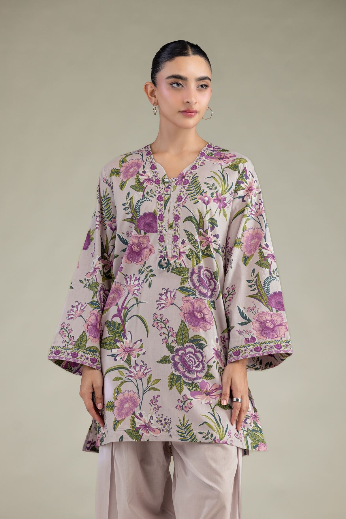 Floral V-Neck Kurta