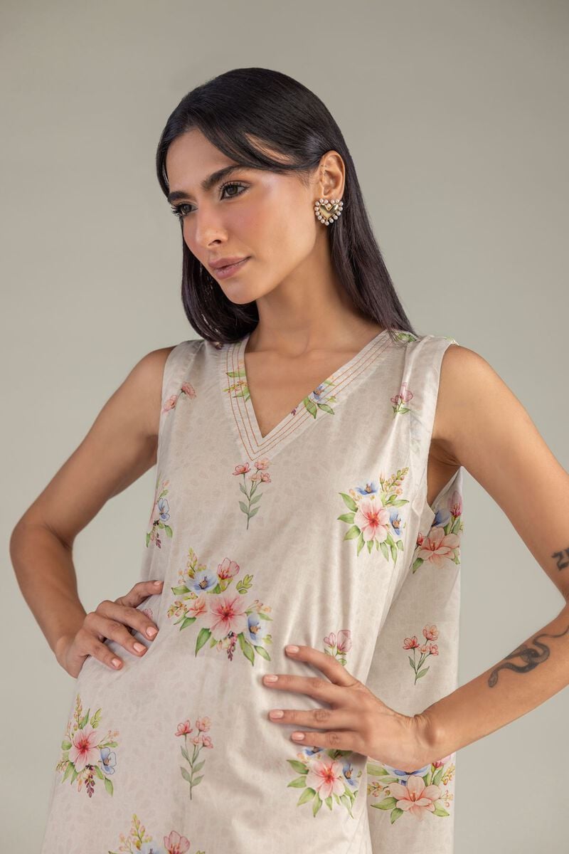Sleeveless Cambric Kurta