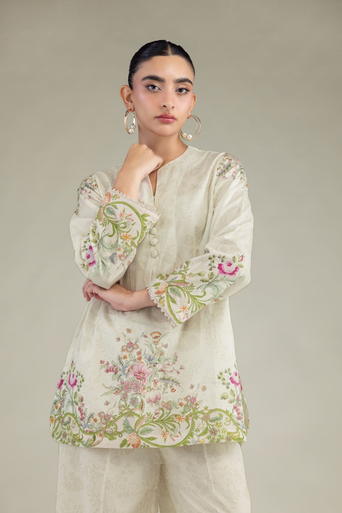 Short V-Neck Kurta