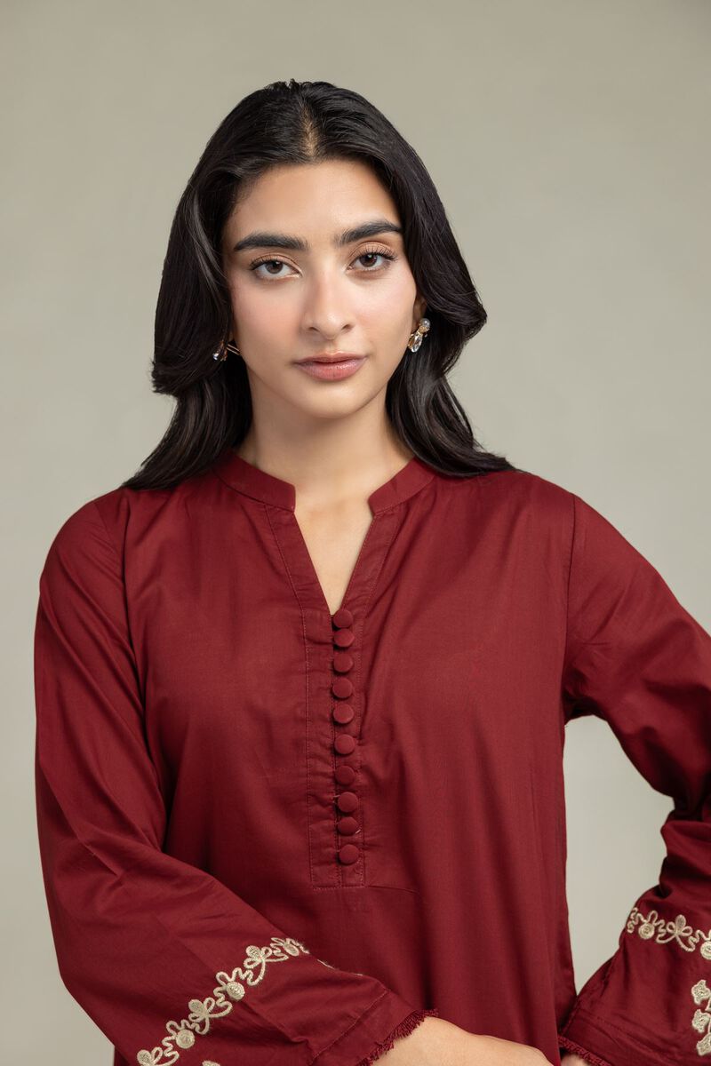Maroon V-Neck Kurta