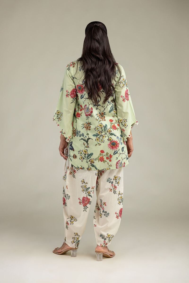 Floral V-Neck Kurta