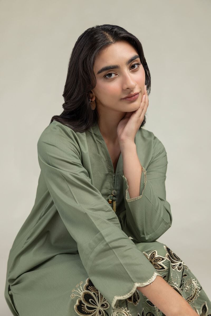 Long V-Neck Kurta