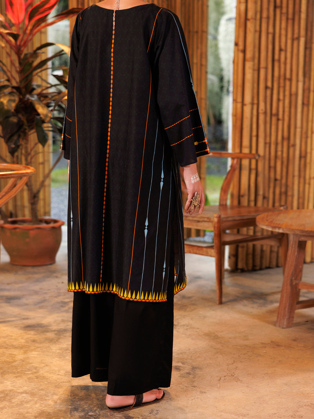 Black Lawn 2 Piece Stitched - ALT-2PS-LKS-1015