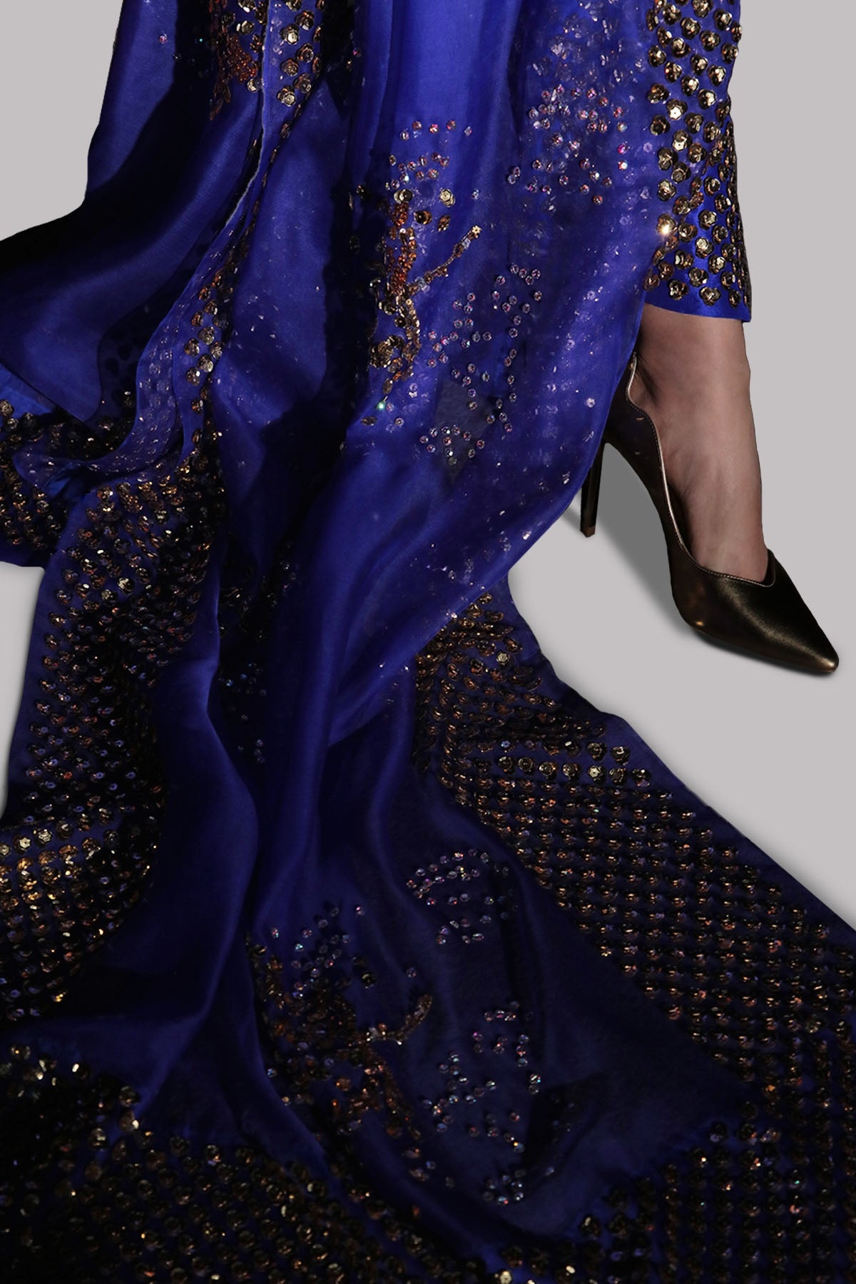Surf The Web Embellished Raw Silk Set